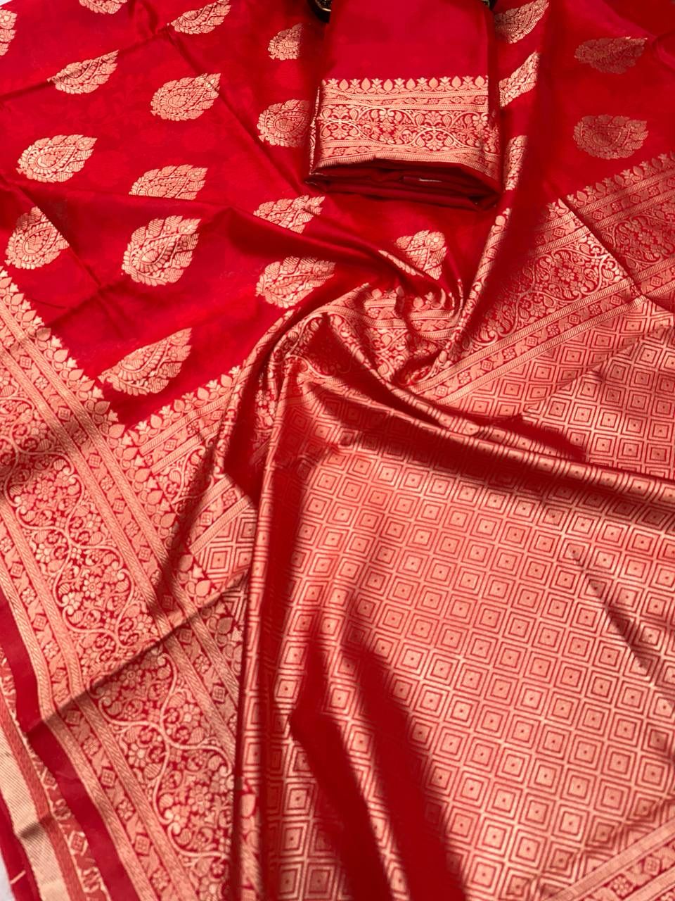 Banarasi Saree (SOLD OUT)